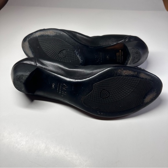AGL Black Leather Rounded Cap Toe Kitten Heels Ballet Shoes 10.5 Minimalist 40.5 - Picture 10 of 12